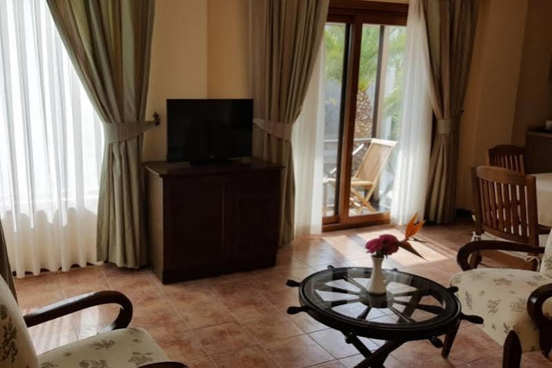 Ipek Garden Palace Готель 4*